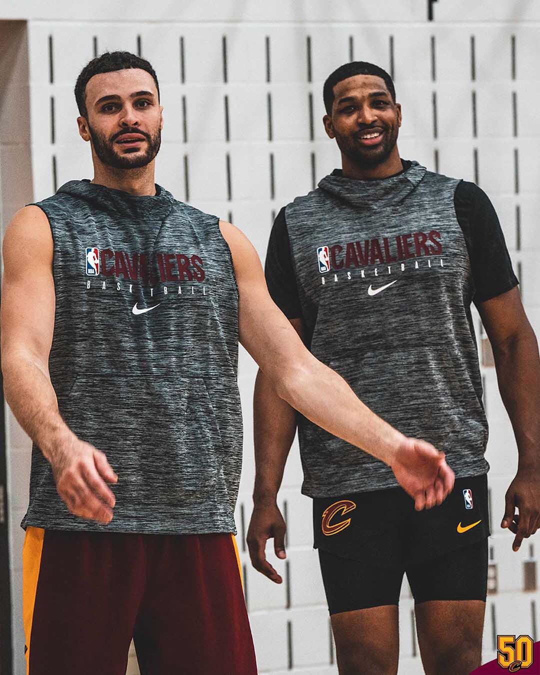 爆大冷！火箭再负开拓者末节崩盘，三天遭双杀，杜兰特里程悲：怒摔水瓶