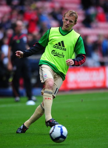 阿莱克斯·柯拉因偷暗号丑闻被红袜禁赛后，于 2020 年底宣布回归