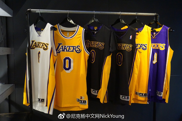 加维：亚马尔是最好的球员 但无法与梅西相提并论