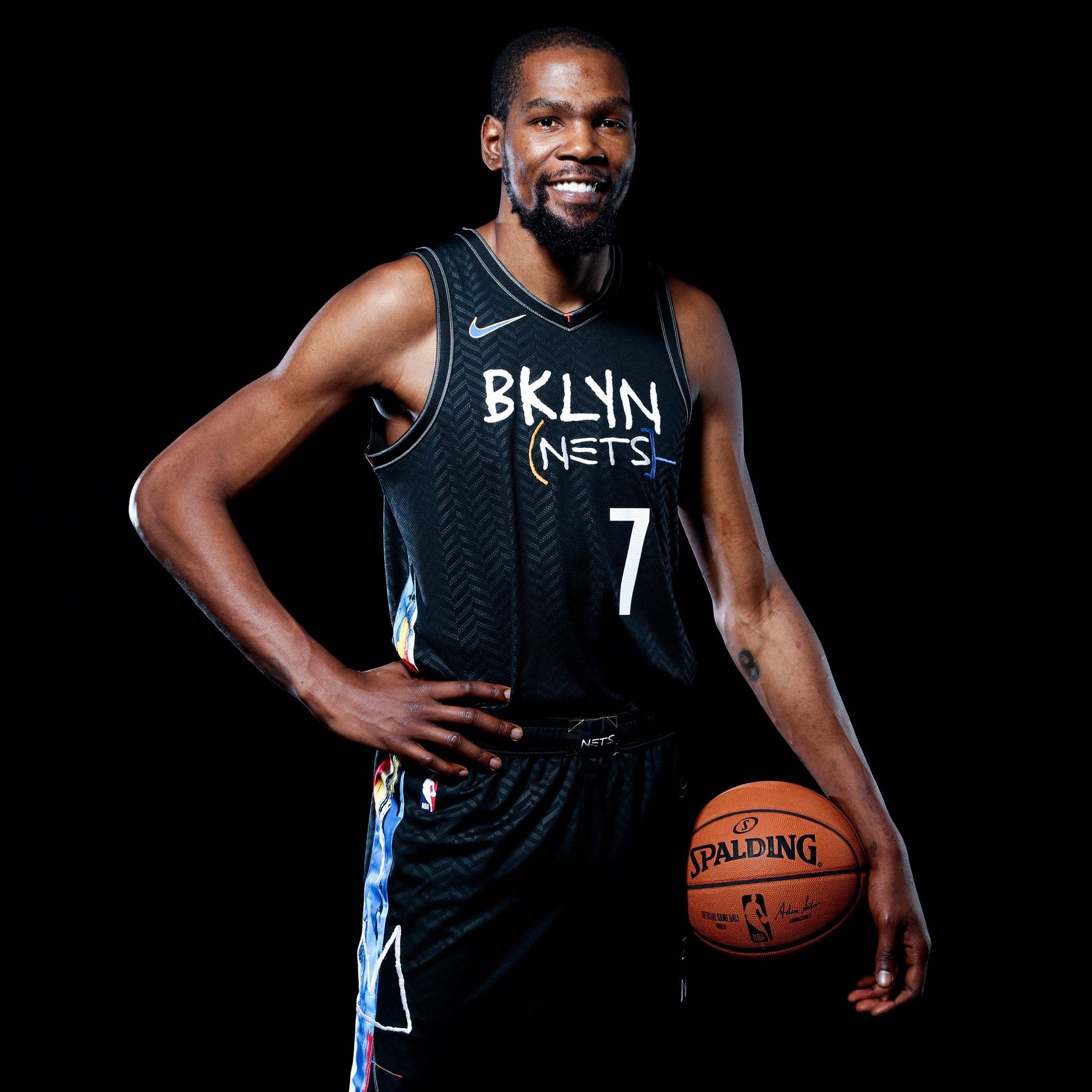 每体：莱比锡希望以超过格瓦转会费的价格出售扬-迪奥曼德