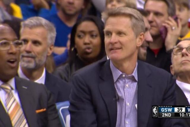 世体：继续履约，巴萨会给瓦伦西亚球迷提供290张客队票