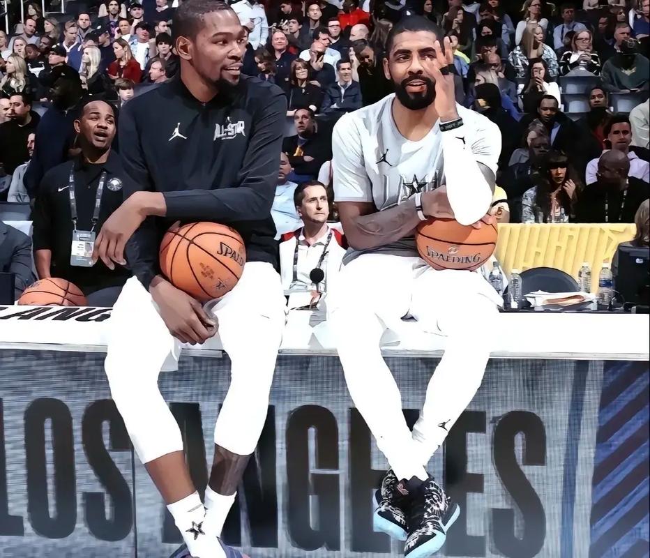 米格尔·卡布瑞拉在 2022 年 4 月击出生涯第 3000 安，成为历史上第 33 位三千安俱乐部成员