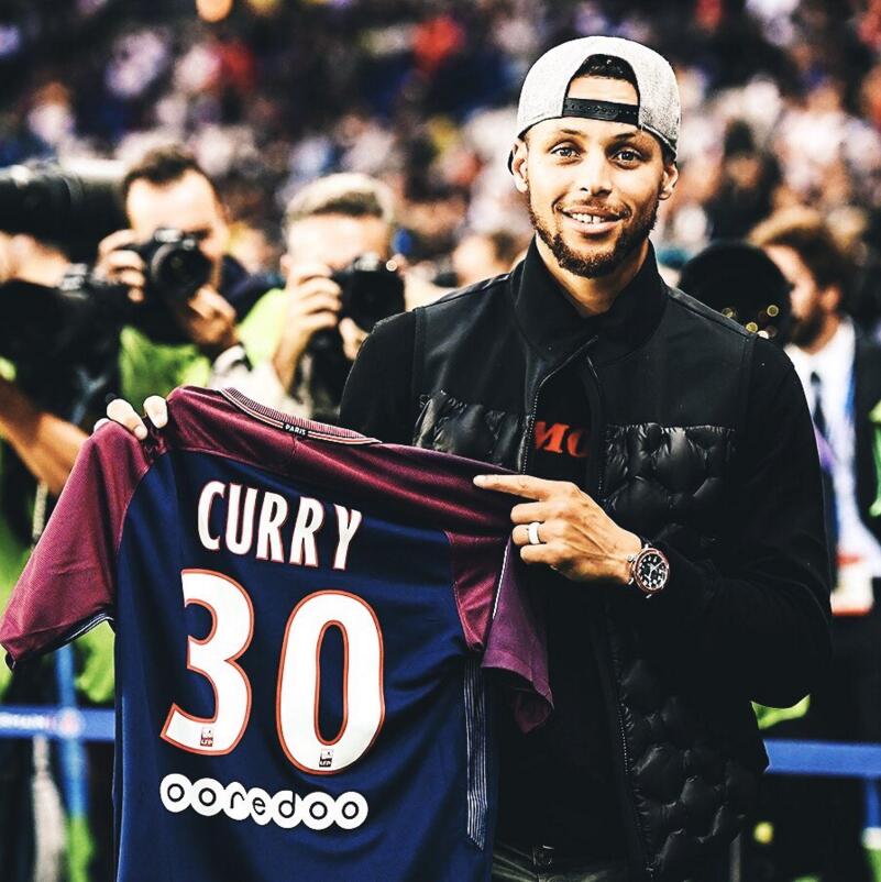 [NBA]风驰电掣！福克斯反击中距离得手